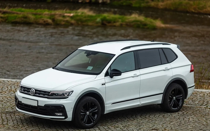 Volkswagen Tiguan Allspace cena 130800 przebieg: 150000, rok produkcji 2020 z Lubin małe 667